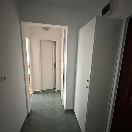 Apartman In Zorilor, *